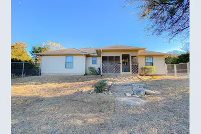 1306 Laredo Drive, Granbury, TX 76048 - Photo 31