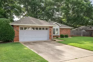 2613 Forestview Dr, Corinth, TX 76210 - Photo 3