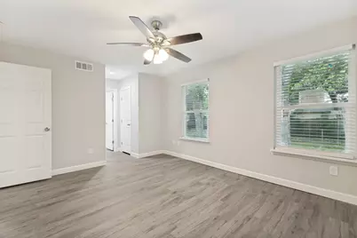 9237 Rosecliff Drive, Dallas, TX 75217 - Photo 19