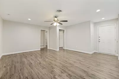 9237 Rosecliff Drive, Dallas, TX 75217 - Photo 11