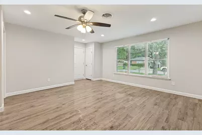 9237 Rosecliff Drive, Dallas, TX 75217 - Photo 9