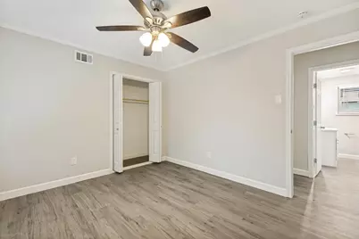 9237 Rosecliff Drive, Dallas, TX 75217 - Photo 17