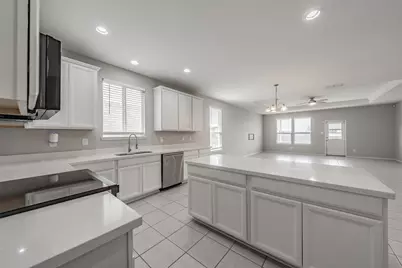 2404 Bermont Red Lane, Fort Worth, TX 76131 - Photo 7