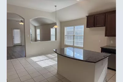 5121 Hidden Knolls Drive, McKinney, TX 75071 - Photo 5