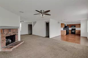 1420 Krista Dr, Burleson, TX 76028 - Photo 15