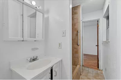 2422 Lakeshore Drive, Grand Prairie, TX 75051 - Photo 15