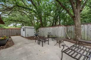 2904 Weston Dr, Denton, TX 76209 - Photo 37