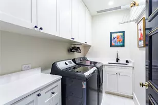 2300 Wolf St, Dallas, TX 75201 - Photo 29