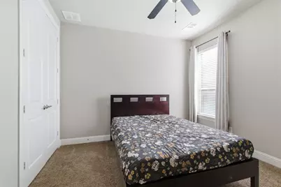 7452 Reverchon Drive, Irving, TX 75063 - Photo 25