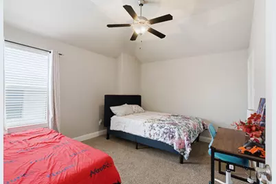 7452 Reverchon Drive, Irving, TX 75063 - Photo 31