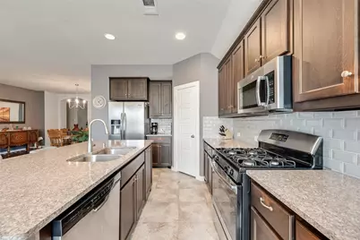 616 Forefront Avenue N, Celina, TX 75009 - Photo 9