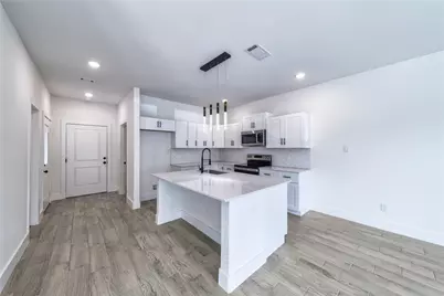 1426 Evans Avenue, Fort Worth, TX 76104 - Photo 7