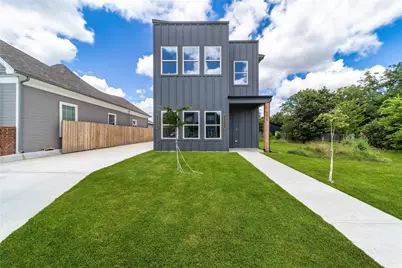 1426 Evans Avenue, Fort Worth, TX 76104 - Photo 1
