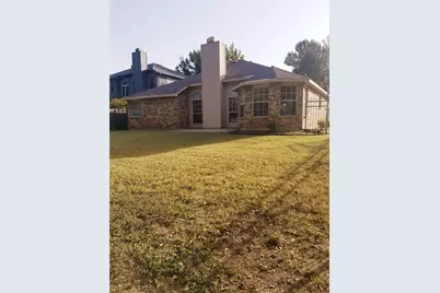 3519 Daisy Lane, Grand Prairie, TX 75052 - Photo 17