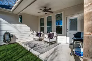 1314 E Pecan St, Gainesville, TX 76240 - Photo 23