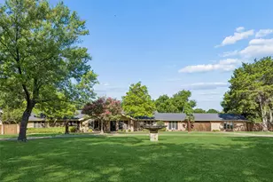 1303 Heather Glen St, Duncanville, TX 75137 - Photo 1