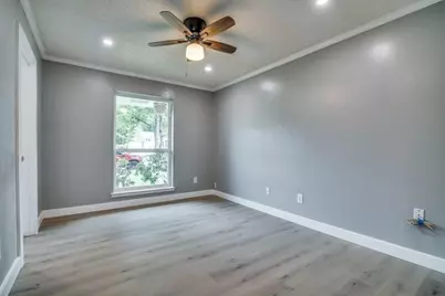 822 Milky Way, Garland, TX 75040 - Photo 21