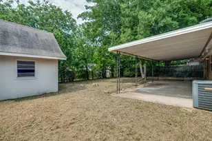822 Milky Way, Garland, TX 75040 - Photo 23