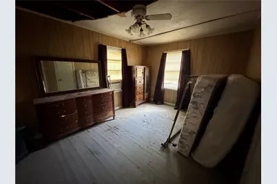 277 S Avenue L, Crawford, TX 76638 - Photo 19