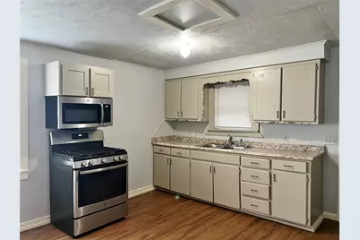 423 Dr Martin Luther King Jr Boulevard, Waxahachie, TX 75165 - Photo 3