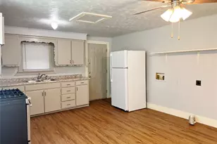 423 Dr Martin Luther King Jr Blvd, Waxahachie, TX 75165 - Photo 5