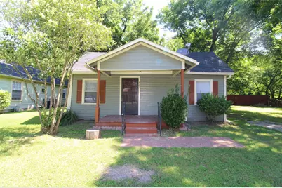 423 Dr Martin Luther King Jr Boulevard, Waxahachie, TX 75165 - Photo 1