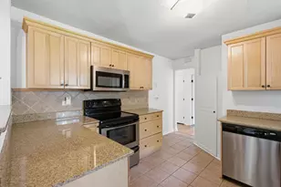 3884 Van Ness Ln, Dallas, TX 75220 - Photo 13