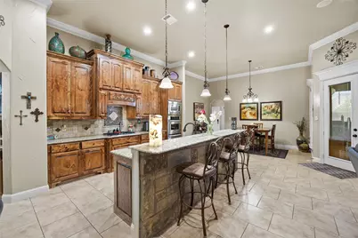 7901 Bentley Drive, North Richland Hills, TX 76182 - Photo 9