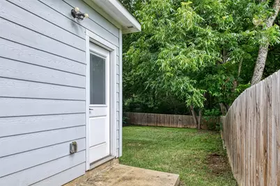 2763 Prosperity Avenue, Dallas, TX 75216 - Photo 33