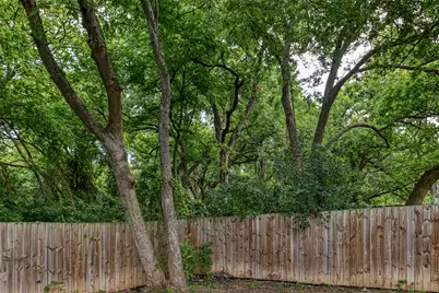 2763 Prosperity Avenue, Dallas, TX 75216 - Photo 37