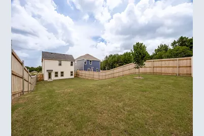 936 S Holly Avenue, Sherman, TX 75092 - Photo 25