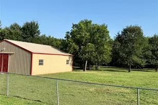 3084 Hagerman Rd, Pottsboro, TX 75076 - Photo 19