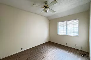 2812 Clearmeadow Dr, Mesquite, TX 75181 - Photo 5
