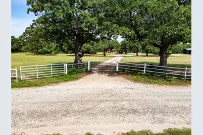 390 County Rd 1475 Road, Chico, TX 76431 - Photo 1