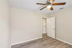 1220 S Lamar St, Weatherford, TX 76086 - Photo 13