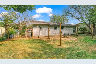 1220 S Lamar Street, Weatherford, TX 76086 - Photo 17