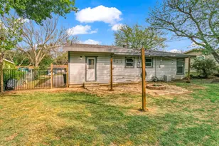 1220 S Lamar St, Weatherford, TX 76086 - Photo 17