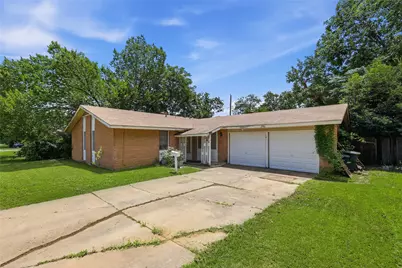 2006 Exeter Street, Irving, TX 75062 - Photo 3