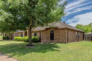 108 Oak Hollow Ln, Red Oak, TX 75154 - Photo 37
