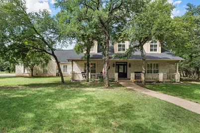 190 Winding Trail, Crawford, TX 76638 - Photo 3