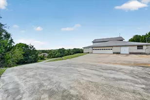 108 Lake Cir Ct, Weatherford, TX 76087 - Photo 7