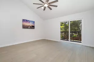 707 W Red Bird Ln, Dallas, TX 75232 - Photo 17