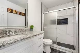 707 W Red Bird Ln, Dallas, TX 75232 - Photo 19