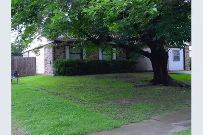 726 Holliday Lane, Duncanville, TX 75116 - Photo 3