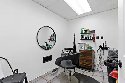 1850 Pine Bluff Street, Paris, TX 75460 - Photo 11