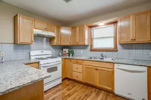601 Perry Dr, White Settlement, TX 76108 - Photo 15