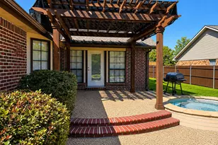 1308 Mullins Dr, Plano, TX 75025 - Photo 13