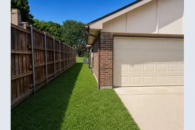 1308 Mullins Drive, Plano, TX 75025 - Photo 11