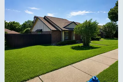 1308 Mullins Drive, Plano, TX 75025 - Photo 3