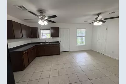 1408 Guthrie Drive, Waco, TX 76710 - Photo 7